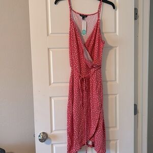 Polka-dot Dress! Perfect for summer!